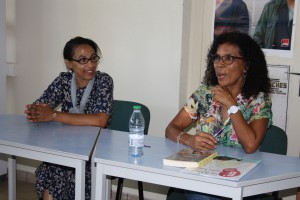 Badira Zahary, professeur documentaliste et organisatrice de la rencontre avec Bernadette Thomas
